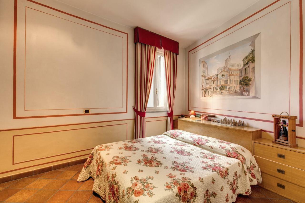 로마 Lovely Flat By The Trevi Fountain 아파트 외부 사진
